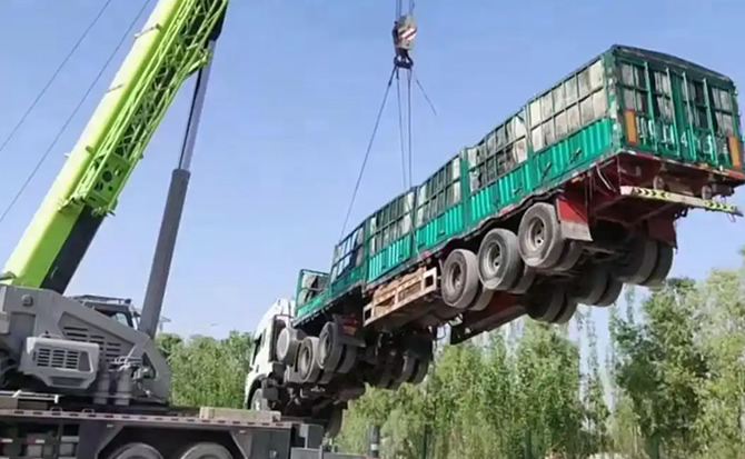 城区道路脱困救援案例